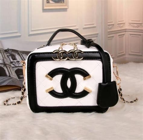 dhgate chanel clothing